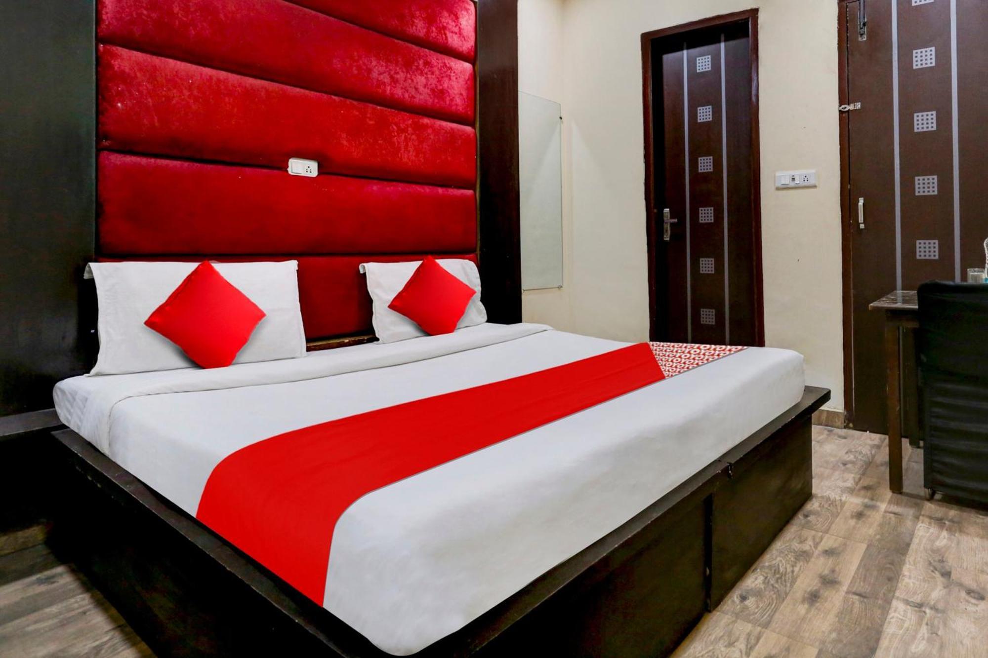 Hotel O Sagarpur